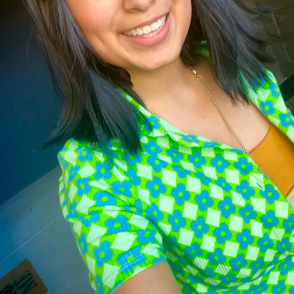 Green Flower Top